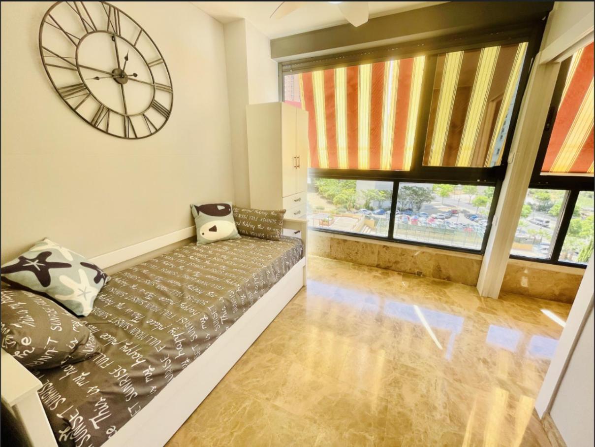 Apartamento Playa De Poniente Benidorm - Torre Dos Calas Exteriér fotografie